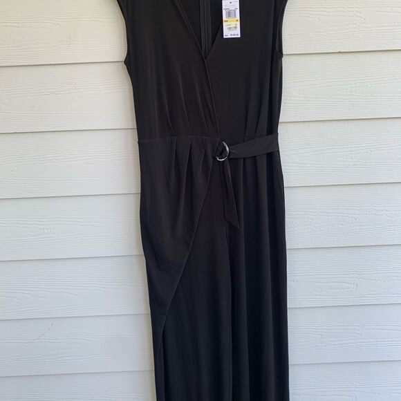 Micheal Kors black jumpsuit with belt. Sleeveless size M - Picture 5 of 8